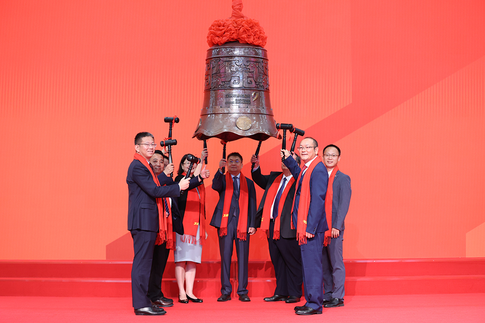 ������������������������Ӯδ����Z6�������ܣ�301603�������ҵ���ֳ����У�